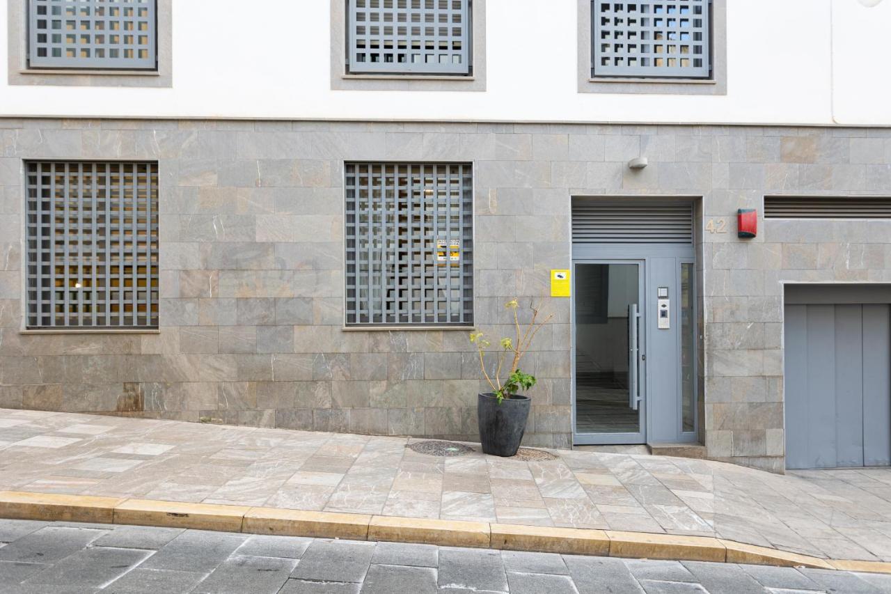 Apartments Holidays2Malaga City Center Екстериор снимка