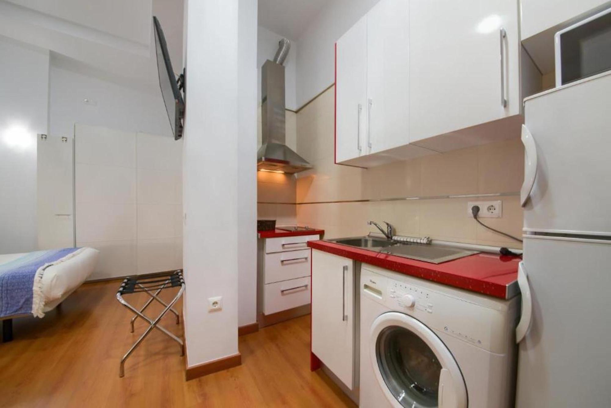 Apartments Holidays2Malaga City Center Екстериор снимка