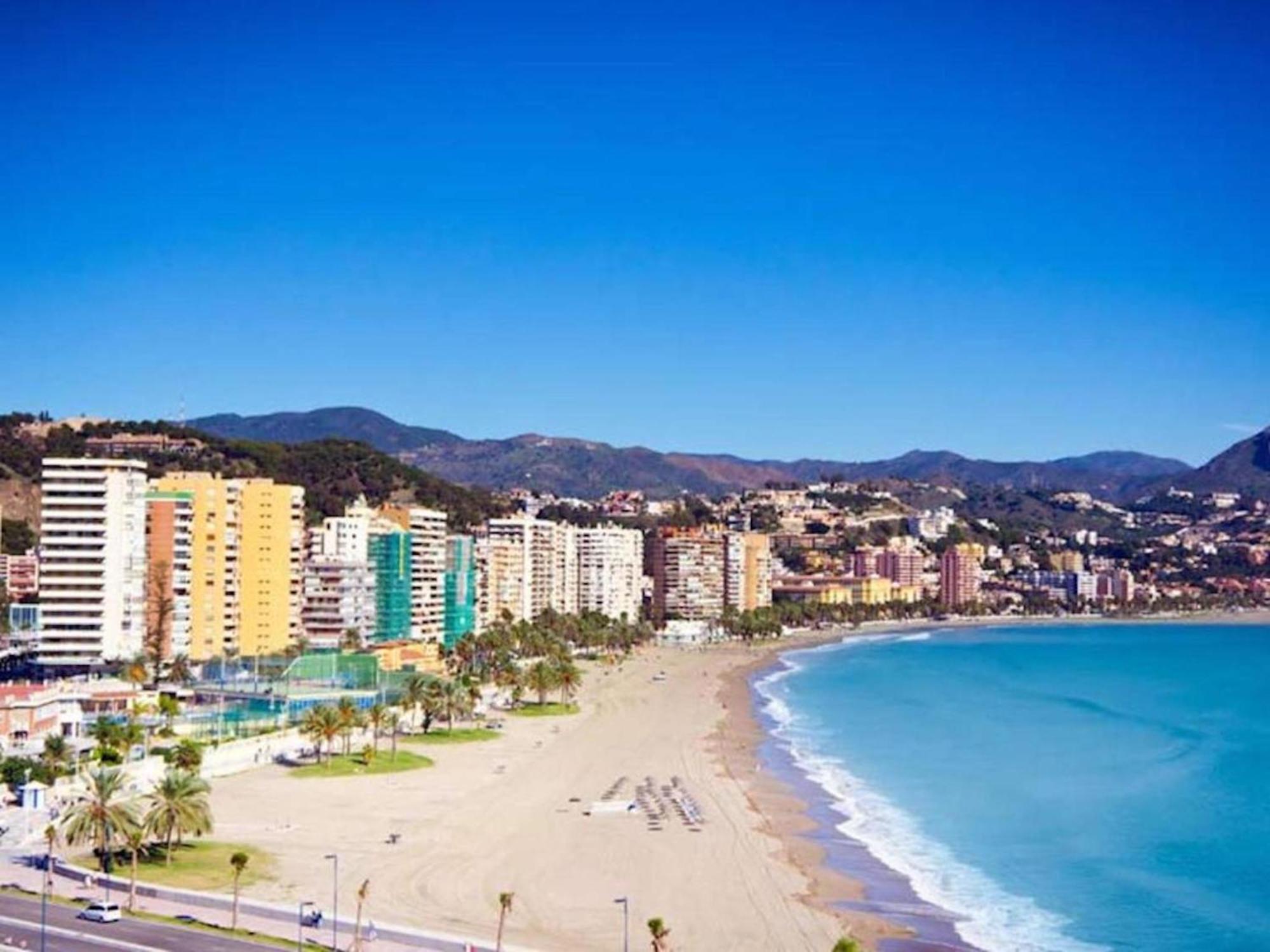 Apartments Holidays2Malaga City Center Екстериор снимка